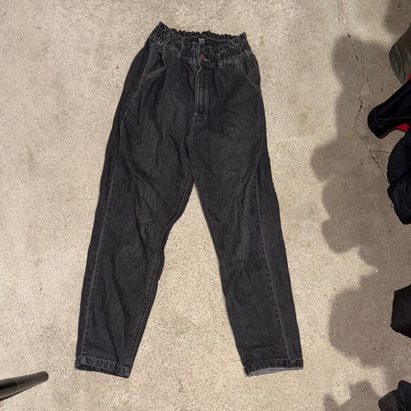 BDG Denim - BDG Pull-On Mom Jean